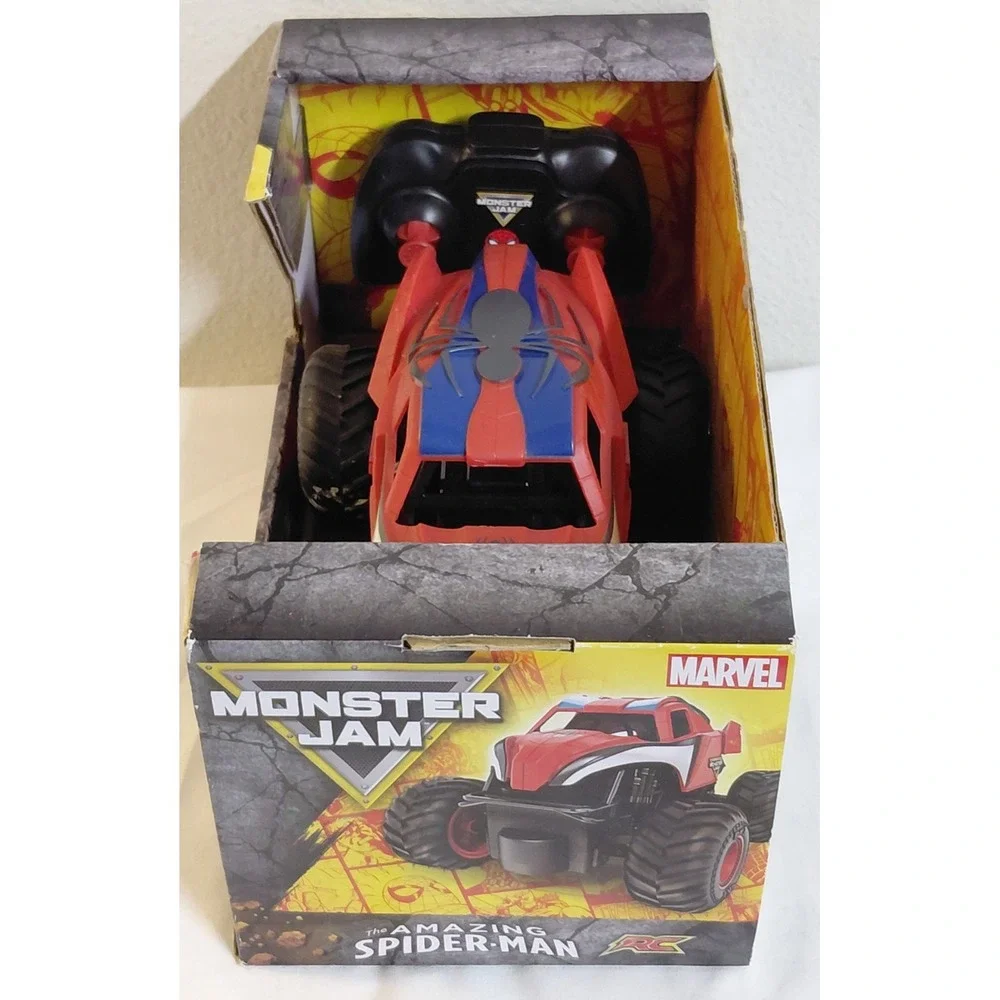 Monster Jam Marvel Amazing Spider-Man RC Monster Truck 1:24 Scale 2.4GHz